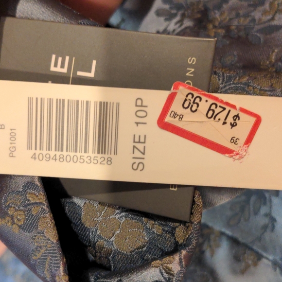 Jacket - Picture 3 of 3